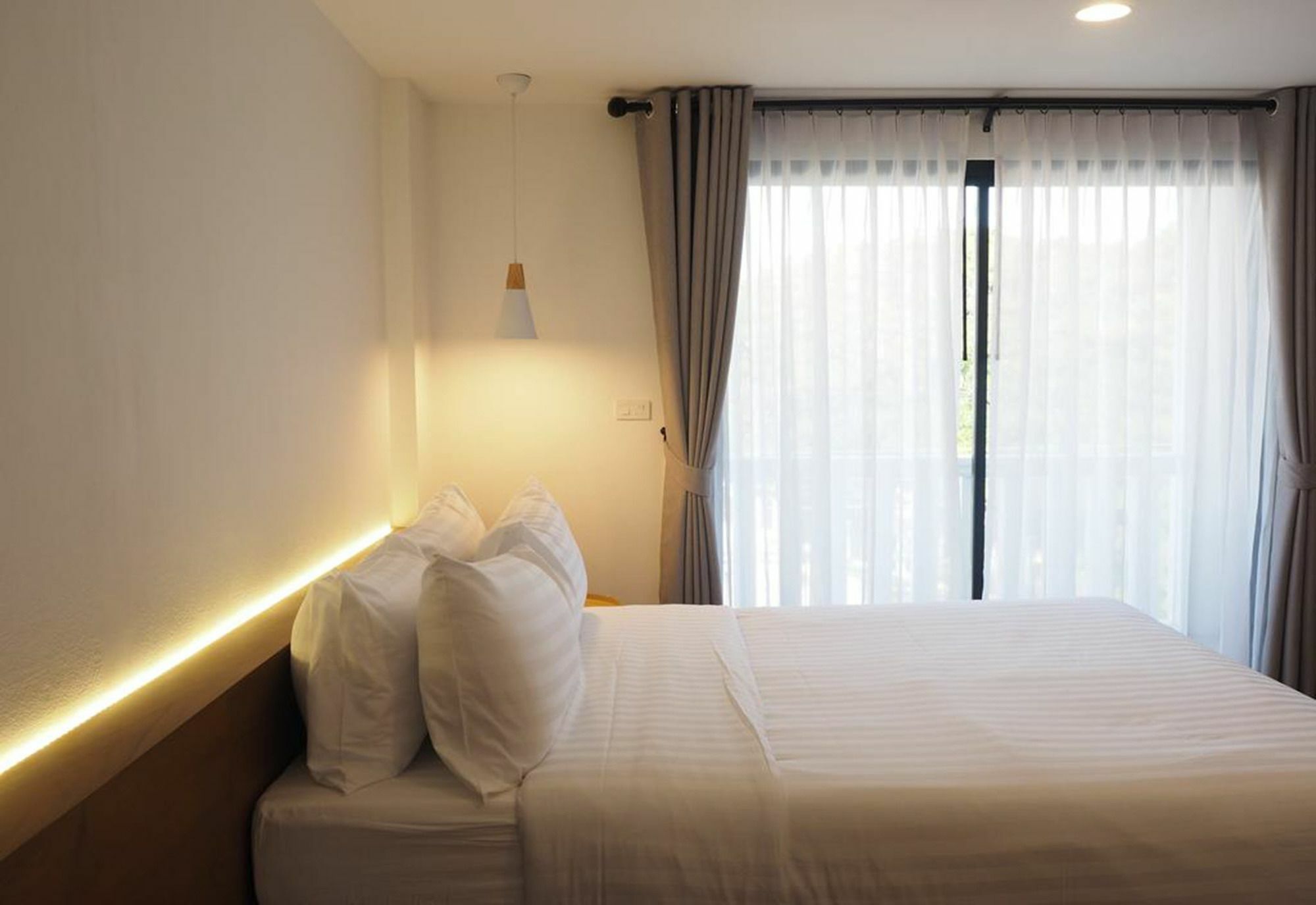 Hotel 7 Days Asleep Chiang Mai Exterior foto